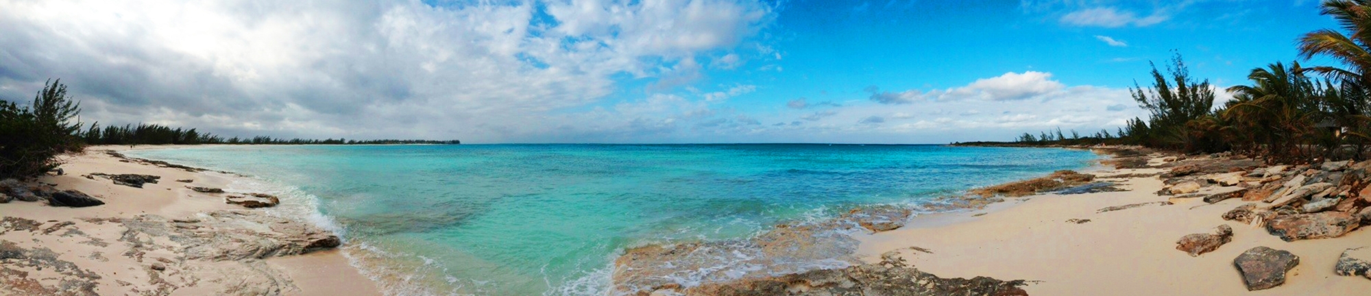 charter catamaran in bahamas